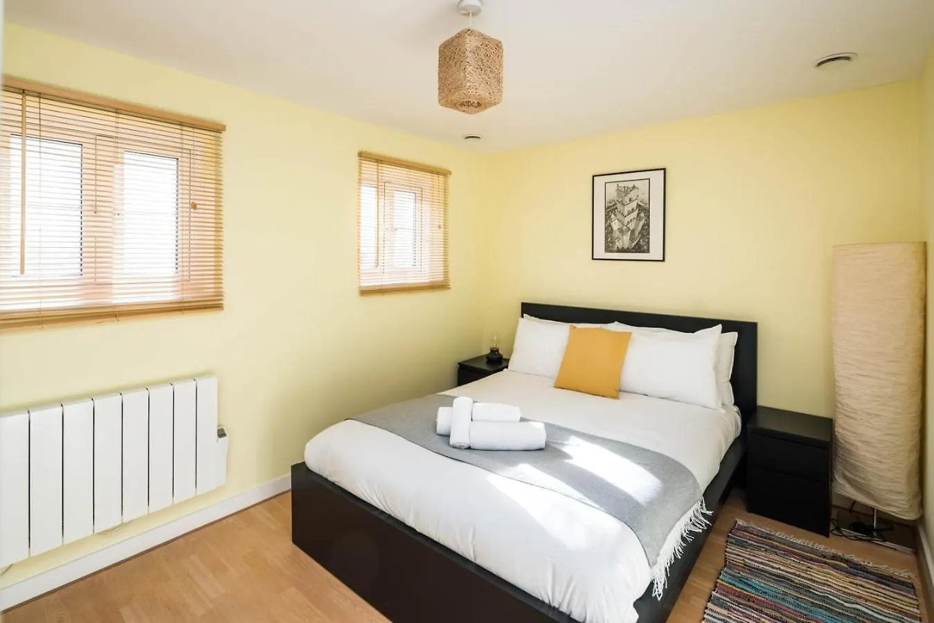 Fantastic Stay In Canary Wharf - 2 Bedrooms ロンドン イギリス